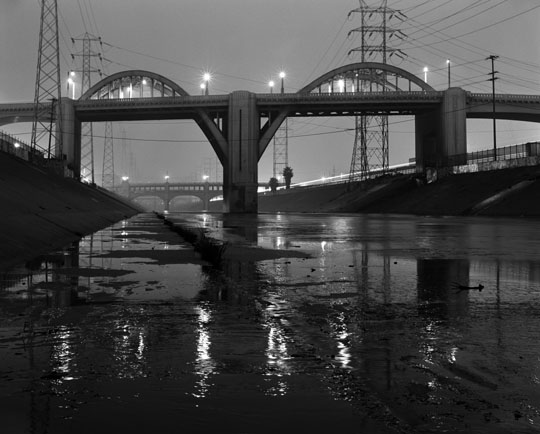 The Sixth Street Viaduct over the Los Angeles River at night